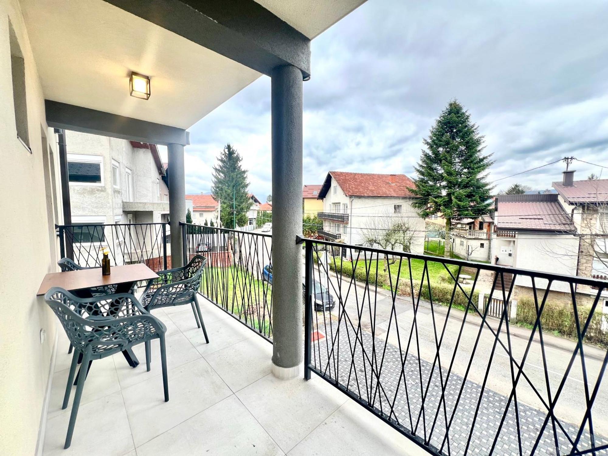 Ilidza - Pejton - Free Parking Apartment *